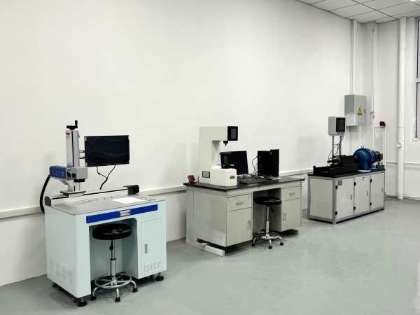 復(fù)軌器檢測(cè)